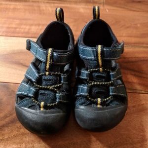 Little Boys Keen Sandals 7